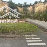 Siêu phẩm. lô đất ba mặt đường 137.8m2, ô tô tránh, view cực đẹp tại hoà lạc. chỉ hơn 30tr/m2