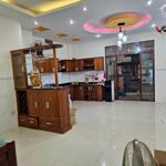 Cho thuê nhà 3 tầng khu bàn cờ mặt tiền nhị hà 120m2,giá 20tr/ tháng