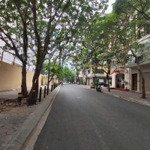 Giá cực tốt ! nhà phạm tuấn tài 48m*mt4,5m, vị trí đẹp, ngõ rộng ô tô tránh, n/t xịn, pháp lý chuẩn