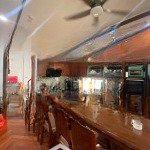 Văn phòng víp - siêu hiếm - đẳng cấp - mặt phố - quá hiếm - : dt: 105m2*9t*6,8mt=95,5 tỷ.