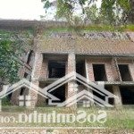 Bán biệt thự lideco, dt 235m2, gần hồ điều hòa, gần trung tâm khu vui chơi, giá 28 tỷ