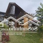 "bán villa view hồ lớn 287 m2 full toàn bộ nội thất tại yên bài, ba vì, hn
- diện tích 287,5 m2