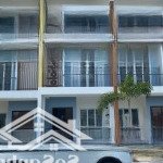 Cho thuê nhà phố sun casa 1, phường hòa phú, thành phố bình dương