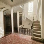 Bán nhà siêu hiếm giảm liền chỉ 29.8 tỷ tại phố tôn thất thiệp, ba đình, 100m2 mặt tiền 4m 3 tầng
