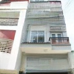 Gia đình kẹt tiền bán nhà mặt tiền đường lê văn sỹ, p. 14, quận 3 dt: 5x30m 5 lầu cũ đang để trống