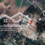Chủ cần bán miếng đất châu pha, mặt tiền đường cấp phối nhanh tay bà con ơi