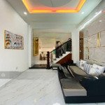 Bán nhà 4 tầng điện biên phủ gần đh tài chính tp hcm, đh hồng bàng, qua cầu điện biên phủ là quận 1