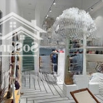 Bán siêu phẩm góc 2 mặt tiền lê văn sỹ q3 dt 5,4 x 24m 5 tầng nở hậu giá 49 tỷ