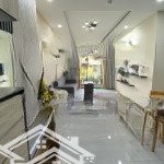 Chính chủ bán nhanh ch richstar, hòa bình, hiệp tân, tân phú, 68m2 2pn 2wc 1ty720. có đủ nội thất.