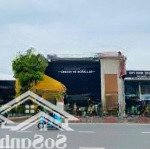 Cho thuê nhà 20 cộng hoà. p12. quận tân bình - diện tích: 20 x 40 nhà cấp 4. dt 1000m2