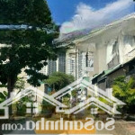 Cần bán lô đất giá ngộp ngay đối diện cổng vinhome grand part q9. sổ riêng, trục đường thông