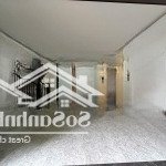 Cho thuê nhà dịch vụ mỗ lao, 55 m2 x 5 tầng, sàn thông, thang máy, giá tốt
