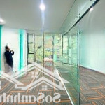 Hoàng quốc việt - văn phòng 65m2 14 triệu/th. setup đẹp, chia sẵn phòng vào làm ngay