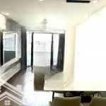 Chính chủ gửi bán căn 2 phòng ngủ, 2vs, full nội thất chung cư flc 18 giá 3.2 tỷ lh: 0977.986.243