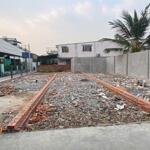 Bán lô đất 63m ngay cổng chào bình dương giá 2,2 tỷ hẻm ba gác