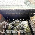 Nhà cho thuê mặt tiền đường 100 bạch đằng quận tân bình. dtsd: 1500m2.