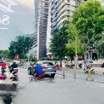 Bán nhà lô góc mặt tiền đường nguyễn thị thập , dt 6x37m , tổng thu nhập ~ 900tr/năm , giá 29.xty