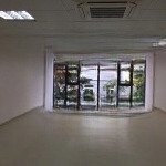 Cho thuê nhà 27 đại cồ việt, 100m2 x 8t, mt 10m thang máy phù hợp văn phòng, tt giáo dục 90tr/th