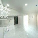 Bán căn góc chung cư dgold(vĩnh lộc a) dt 65m2, 2pn - có ban công. giá bán 1.5 tỷ tặng máy lạnh