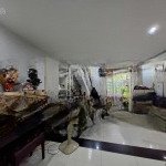 Nhà 3 tầng nở hậu, 102 m2 (5.5 x 18), đường 8m, quận 8, ngay công viên, chỉ 16 tỷ tl.