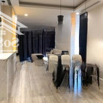 Bán nhanh căn 3 pn đủ đồ 107m2 tại the diamond reéidence 25 lê văn lương 12 tỷ. 0917.:748,;822