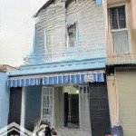 Nhà đông hoà , tp dĩ an gần siêu thị bigc go.