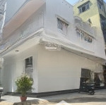 Bán căn góc hẻm xe hơi lạc long quân, phường 3, quận 11. dt 8x18m, 1 trêt, 2 lầu, giá 15.5 tỷ tl