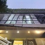 Bán tòa apartment phố vĩnh phúc. 60m2 * 6 tầng thang máy. lô góc 2 thoáng - dòng tiền gần 1 tỷ/năm
