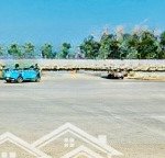 Bán căn nhà vườn góc xẻ khe kđt hud mê linh central lh: 0973612030