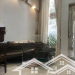 Cho thuê shophouse và sân vườn, đường điện biên phủ, bình thạnh