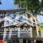 Bán gấp nhà phân lô nguyễn văn huyên - 6 tầng - ô tô - thang máy - nhà đẹp ở ngay
