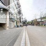 40 tỷ nhỉnh có lô đất xây building- vuông a4 - lô góc - phố xuân la, tây hồ - 100m2, mt5