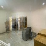 Cho thuê biệt thự sân vườn khu nam việt á, 5 pn, đầy đủ nội thất, giá chỉ 27 triệu/ tháng