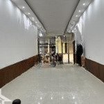 Cho thuê nhà 4 tầng mặt đường hạ lý, hải phòng