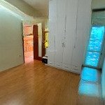 Bán cc resco cổ nhuế, 3,95 tỷ, 65m2, 2pn, 2wc, sổ đỏ chính chủ sang tên ngay