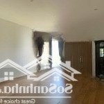 Bán toà nhà 4 tầng 9p dòng tiền 27tr/th mặt tiền đường 30m nguyễn văn nguyễn khu biển sơn thuỷ