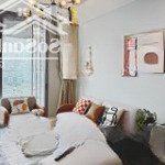 Cần cho thuê chcc starcity 23 lê văn lương 50m2, 1pn full đồ giá 11 triệu. lh 0348 453 498