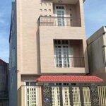Bán nhà 3 tầng mặt tiền đường pha đối lưng đường phạm văn đồng tp huế