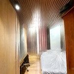 Hxh 1 trục đỗ cổng-đẹp ở ngay-99m2-ngang bê thế 9m-3tầng-thống nhất gv-chỉ 8tỷ5 tl