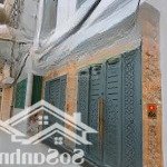 Nhà đại mỗ thiết kế hiện đại, ngõ nông ô tô đỗ gần