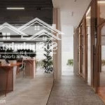 Bán gấp tòa nhà 2mt ngay bạch đằng p24 q bt hđt: 200 triệu/tháng 8x28m hầm + 8t giá bán: 80 tỷ