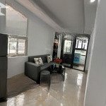 Bán căn hộ ccmn đông tác - nhiều cửa sổ thoáng - 50m2 2 ngủ 2wc giá 1,75 tỷ