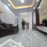 Siêu phẩm hưng phúc ! lô góc , thoáng mát , sầm uất , 5 tầng , ngõ 3 gác ,3 ngủ , giá đầu tư 5.8tỷ
