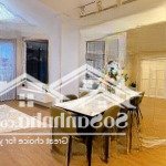 Chính chủ cần bán căn hộ 3 phòng ngủ 110m2, đầy đủ đồ giá 9.5 tỷ (sẵn sổ đỏ)