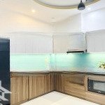 Chính chủ - k408 hoàng diệu - nhà riêng đẹp full nội thất 3 tầng 3 mê, gia đình đang ở.