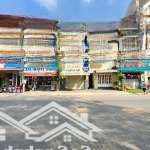 Bán nhà 1t 1l 5x30m, mặt tiền đường số 21 p. dĩ an, thổ cư 100%, thu nhập 13.5tr/th