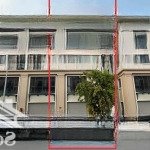 Shophouse mặt đường lớn 25m giá chỉ 140tr vinhomes ocean park 3