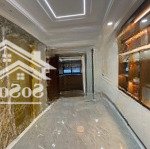Siêu hot! bán tòa văn phòng mặt phố quan hoa, d tích 105m2x 9 tầng, thang máy, 2 mặt tiền, giá tốt