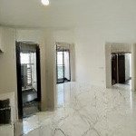 Bán căn hộ sunshsine sky city (3pn+2wc) dt 102m2 giá bán 5ty800. lh: 0903705423