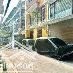 Bán nhà lạc long quân, cầu giấy, 6tx76m2 - 19,2 tỷ, ở ngay, nội thất đẹp, thang máy, kinh doanh vip